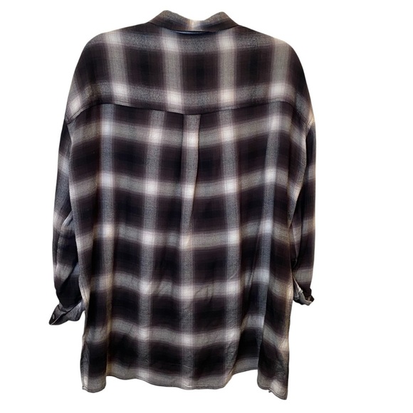 DH3 - Long sleeve plaid Top- XL - Picture 2 of 6